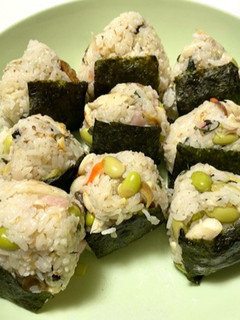 春の鯛めしおにぎり-レシピのメイン写真