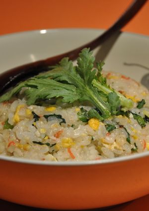 もうすぐ旬もおわり？春菊の炒飯-レシピのメイン写真