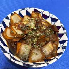 รูปของ 玉ねぎバター醤油は勝手に酒を進ませてくる