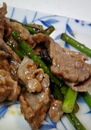 牛にんにく茎炒め-レシピのメイン写真