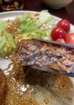 パパが休日に作る『ハンバーグ』-レシピのメイン写真