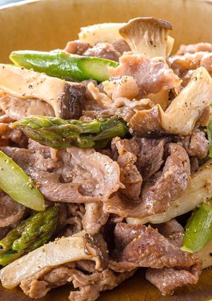 豚肉とアスパラのさっぱりうま塩炒め-レシピのメイン写真