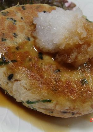 豆腐と麩のやわらかハンバーグ-レシピのメイン写真