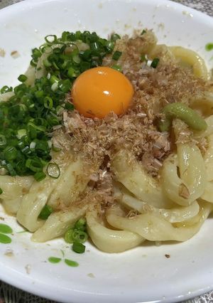 りゅうじ流鰹節わさびバター和えうどん-レシピのメイン写真