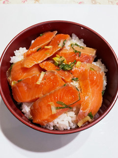 サーモンの簡単漬け丼-レシピのメイン写真