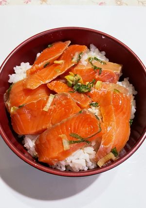 サーモンの簡単漬け丼-レシピのメイン写真