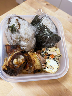 ひじき煮入り卵焼き☆豚バラ茄子巻きお弁当-レシピのメイン写真