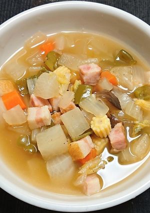 ベーコンと角切り野菜のコンソメスープ煮-レシピのメイン写真