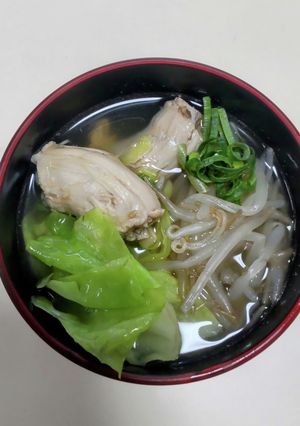 鶏のネックで出汁をとった栄養満点なスープ-レシピのメイン写真