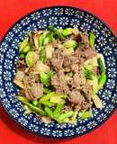 牛肉とアスパラのオイスター炒め