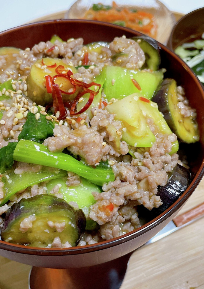 なすとちんげんさいの麻婆丼-レシピのメイン写真