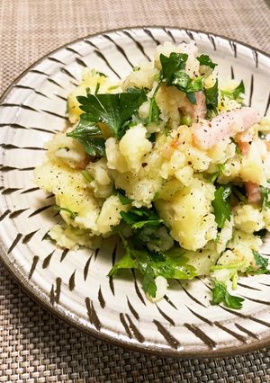 イタリアンパセリの新じゃがポテトサラダ-レシピのメイン写真