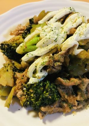 豚こまぎれ肉とブロッコリーの炒めサラダ-レシピのメイン写真