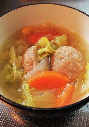 キャベツと肉団子のポトフ風スープ-レシピのメイン写真