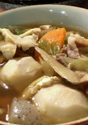 秋のご馳走芋煮♪-レシピのメイン写真