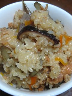 うっ鶏♡♥炊き込みご飯-レシピのメイン写真