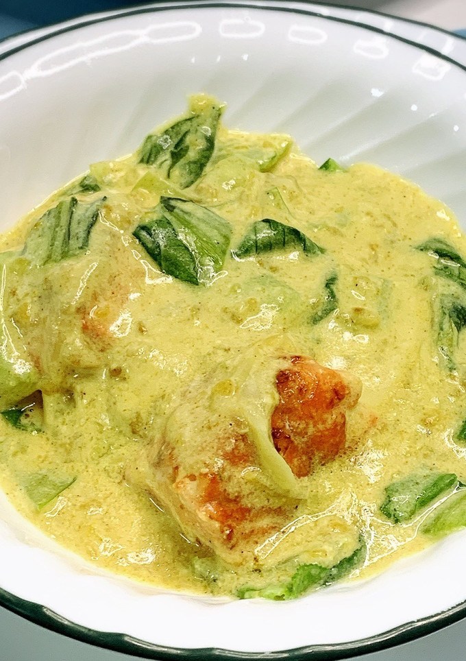 銀鮭と青梗菜のカレーミルク煮-レシピのメイン写真
