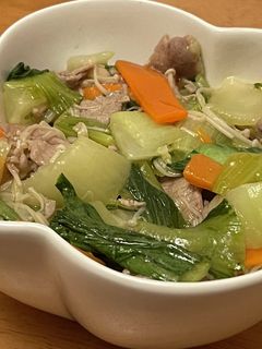 チンゲンサイと豚肉の中華丼-レシピのメイン写真