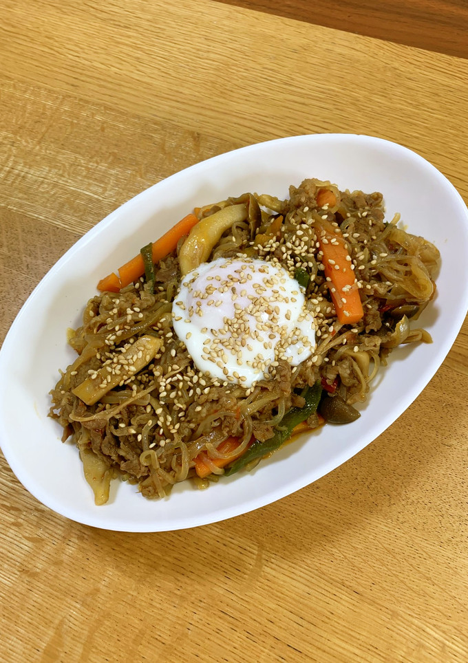 牛肉と白滝ときのこのピリ辛炒め-レシピのメイン写真