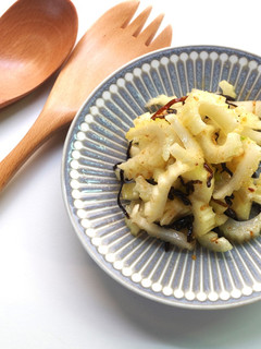 セロリの塩昆布あえ-レシピのメイン写真
