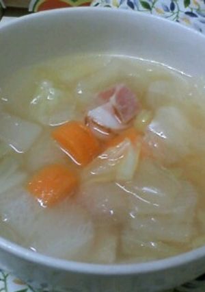 野菜たっぷり♪ベーコンソメスープ-レシピのメイン写真