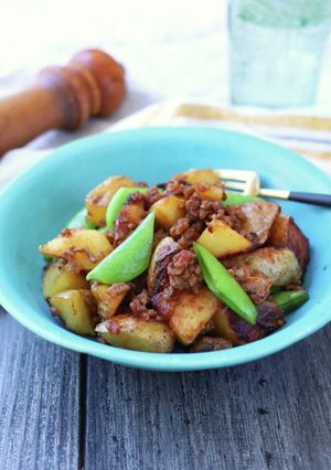新じゃがとひき肉の甘辛炒め-レシピのメイン写真