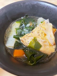根菜たっぷり!!塩鮭が美味しい塩スープ-レシピのメイン写真