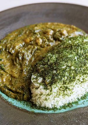 すじ青のりをたっぷり！モロヘイヤカレー-レシピのメイン写真