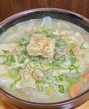 サッポロ一番塩ラーメン・新玉ねぎ＆チーズ