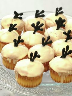 かんたん!オラフみたいなミニカップケーキ-レシピのメイン写真