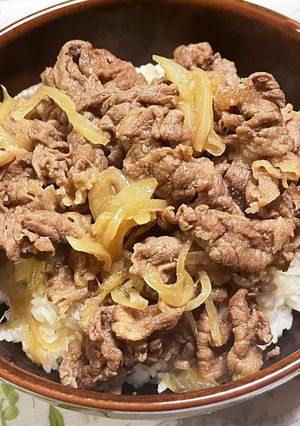 めんつゆとみりんで♪牛丼-レシピのメイン写真