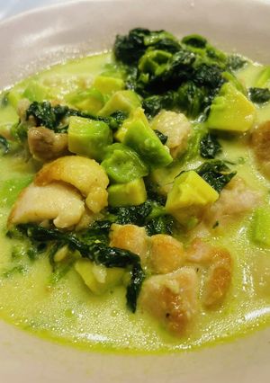 鶏とアボカドのクリーム煮-レシピのメイン写真