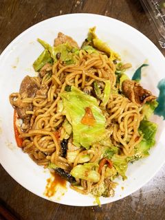 お一人様!市販の焼きそばに和風隠し味-レシピのメイン写真
