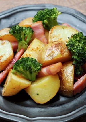 新じゃがとベーコンの炒め物-レシピのメイン写真