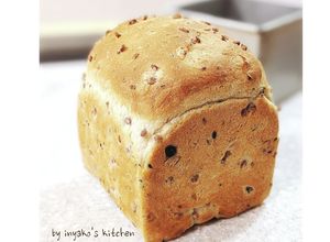 雑穀米&黒ゴマ活用全粒粉入り手捏ね食パン-レシピのメイン写真