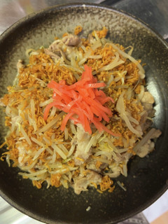 豚肉とチキンラーメン炒め-レシピのメイン写真