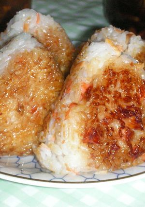 我が家で人気の✿焼きおにぎり-レシピのメイン写真