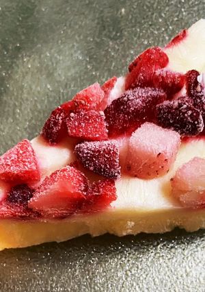 冷凍苺でヨーグルトバーク-レシピのメイン写真