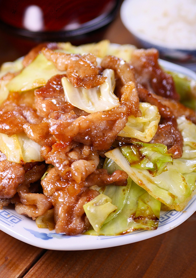 たっぷりキャベツと豚こまの生姜焼き定食🍚-レシピのメイン写真
