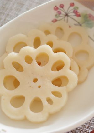 お花の蓮根 (切り方)-レシピのメイン写真