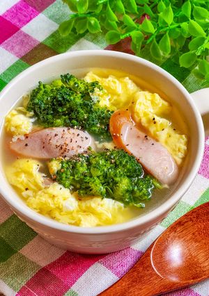 茹で汁活用~☆ブロッコリーと卵のスープ☆-レシピのメイン写真