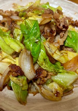春キャベツと豚こまの炒め物-レシピのメイン写真