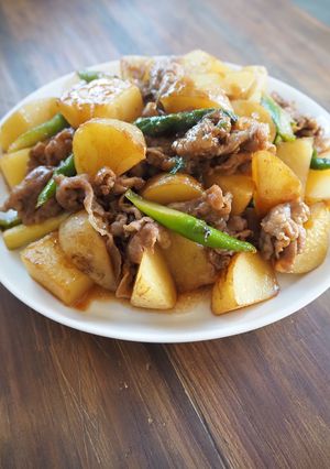 油不要！新じゃがいもと豚肉の甘辛炒め-レシピのメイン写真