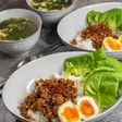 ひき肉と野菜の韓国風ライスボウル