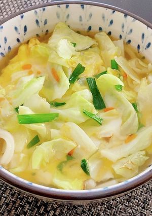 キャベツとニラで中華風オムレツのせうどん-レシピのメイン写真
