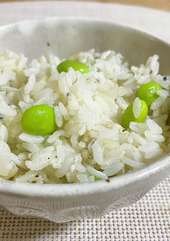 冷めても美味しい♡枝豆としらすの混ぜご飯-レシピのメイン写真