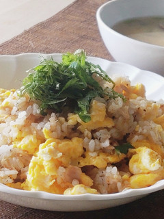 5分★ツナと卵だけ★ふんわり炒飯★昼ご飯-レシピのメイン写真