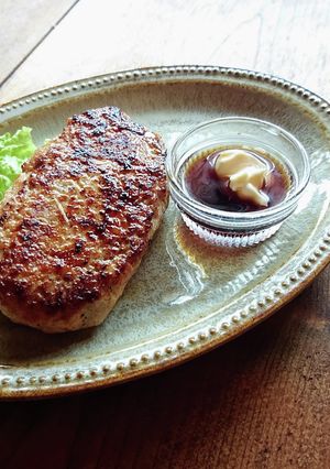 卵無し！れんこん入りむっちり鶏ハンバーグ-レシピのメイン写真