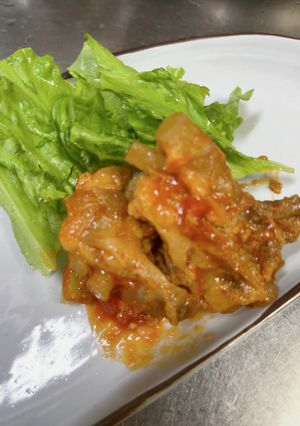 圧力鍋でぶた軟骨のガーリックトマト煮-レシピのメイン写真
