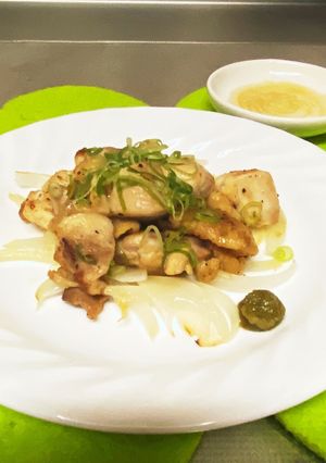 柚子胡椒とごま油塩で食べる☆鶏もも肉焼き-レシピのメイン写真